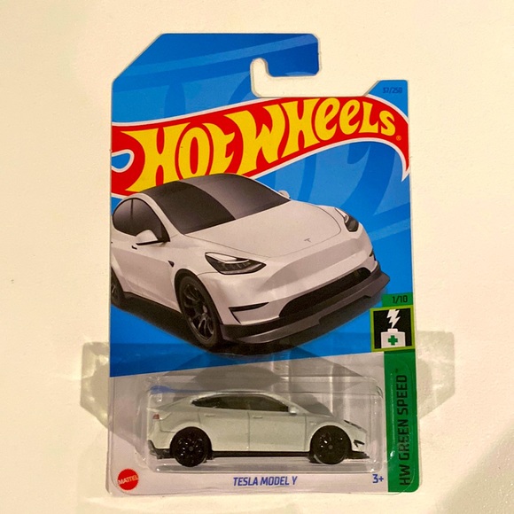 Hot wheels Tesla Model Y - Picture 1 of 5
